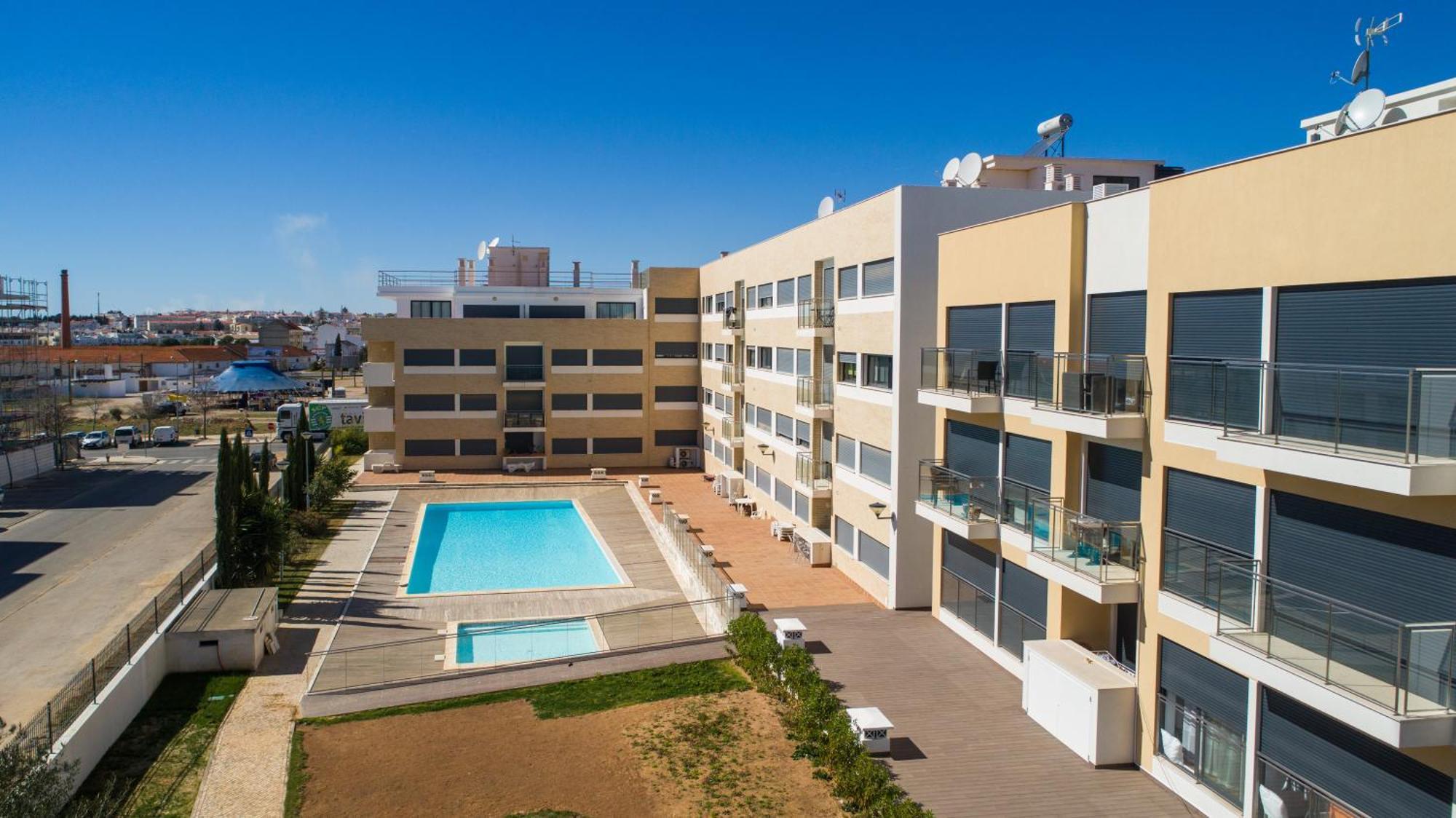 Two Bedroom Stylish Central Tavira Apartment. Δωμάτιο φωτογραφία